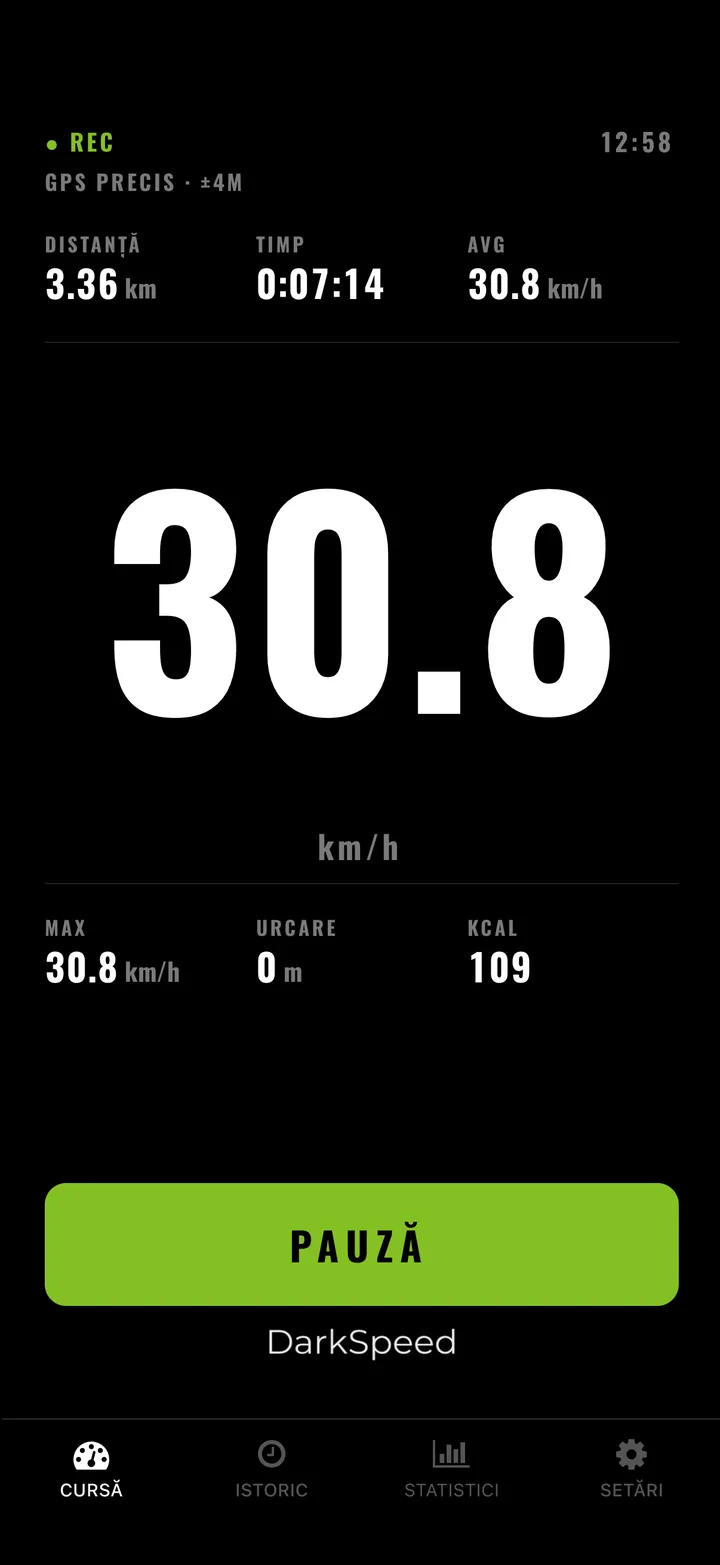 Ecran de cursă DarkSpeed, tema Summit