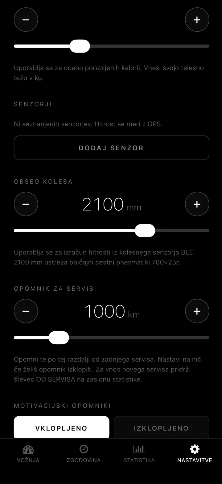 Poveži senzor hitrosti in kadence. Zagotovi si zanesljive številke